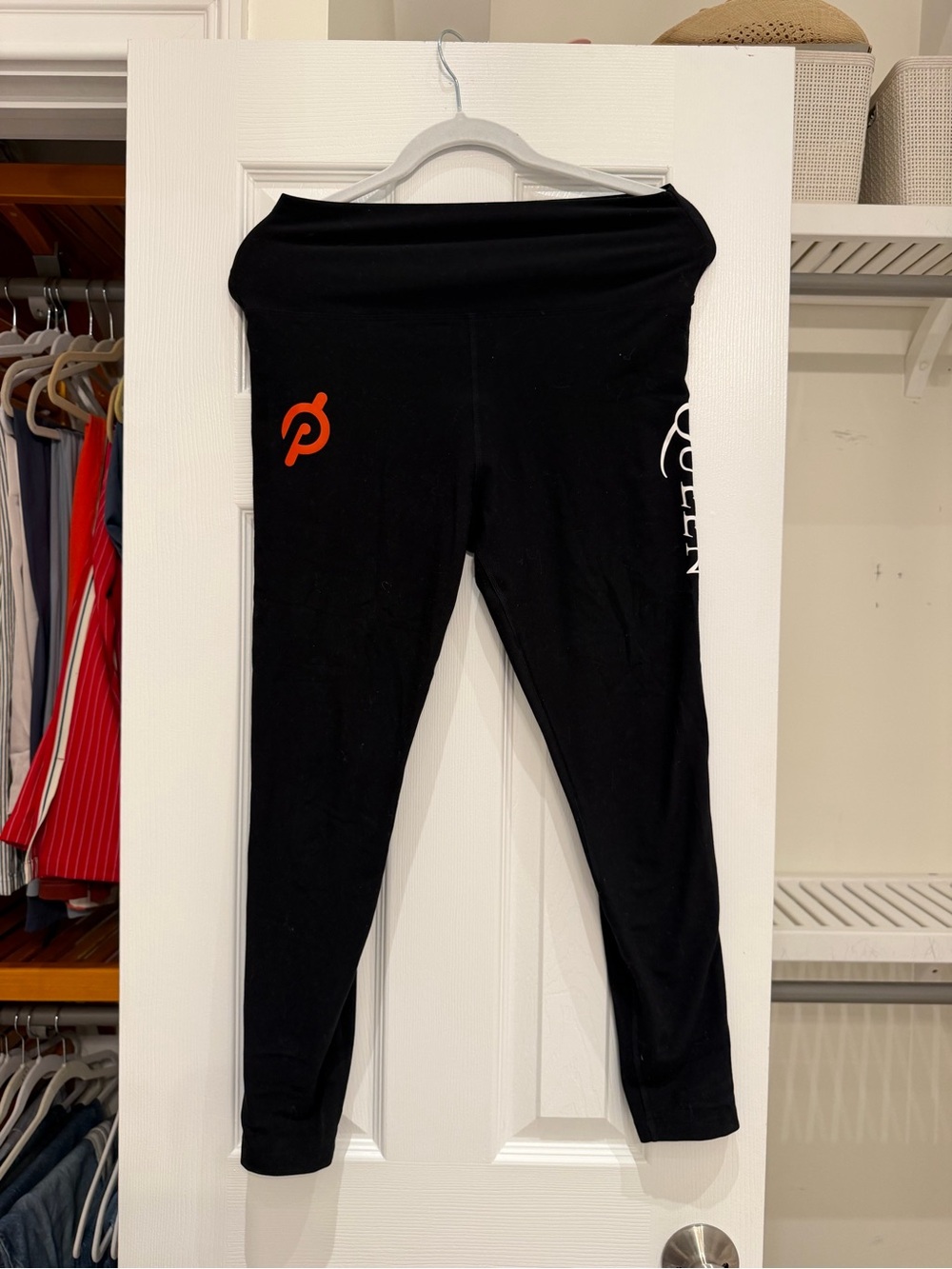 Peloton queen Black Logo Leggings
